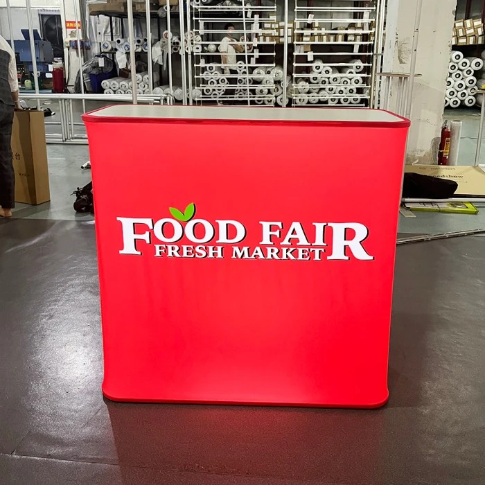 LED pravokotni dvižni pult